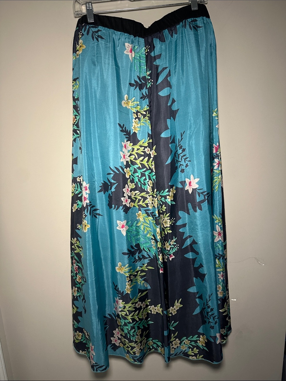 Johnny Was silk Blue green and white Floral with black accents Maxi Skirt